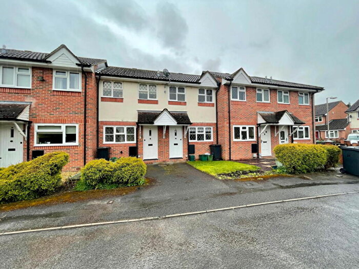 1 Bedroom Terraced House To Rent In Collins Close, Newbury, RG14