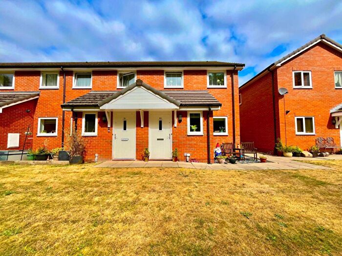3 Bedroom Mews For Sale In Waterbank Row, Northwich, CW9