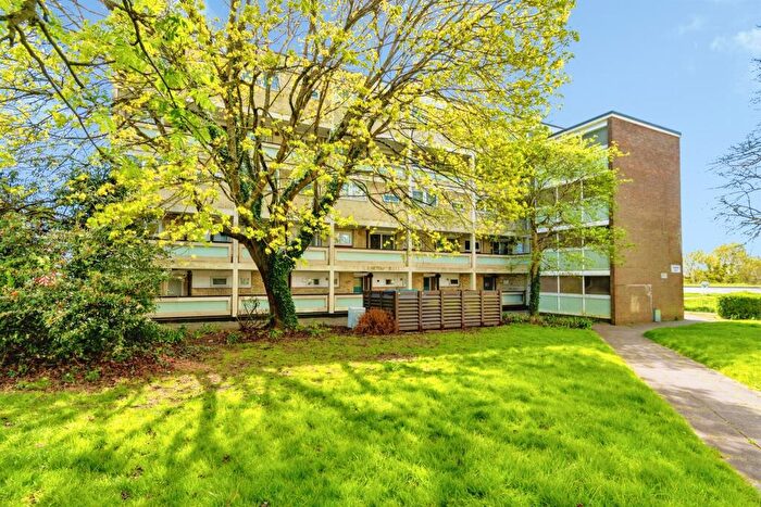 2 Bedroom Flat For Sale In Taranto Road, Southampton, SO16