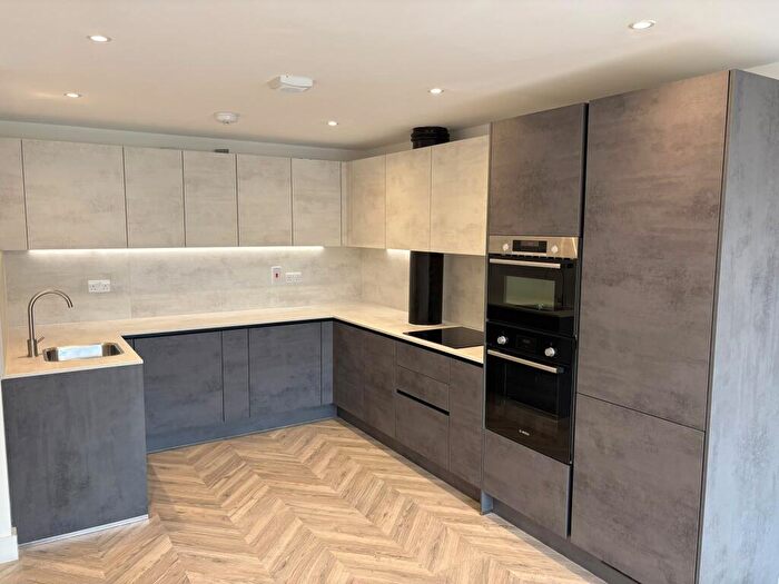 1 Bedroom Apartment To Rent In Victoria Mill, Lower Vickers St, Manchester, M40