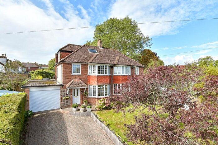 4 Bedroom Semi-Detached House For Sale In Cobham Road, Fetcham, Leatherhead, Surrey, KT22