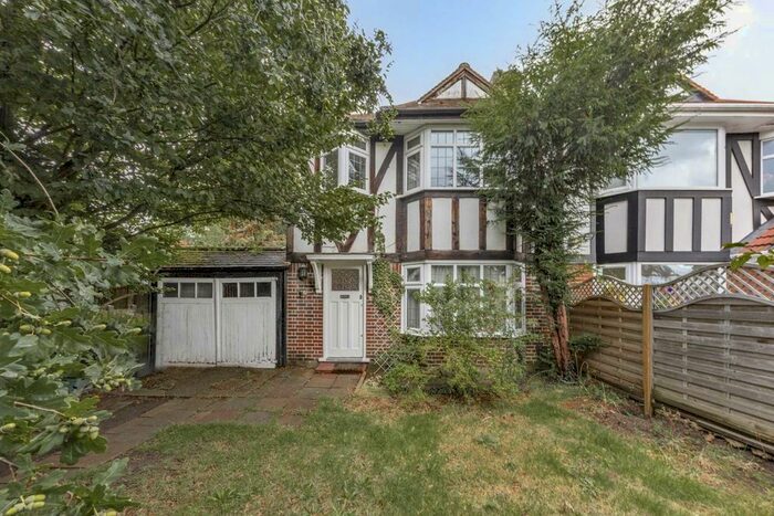3 Bedroom Terraced House To Rent In Robin Hood Way, London, SW15