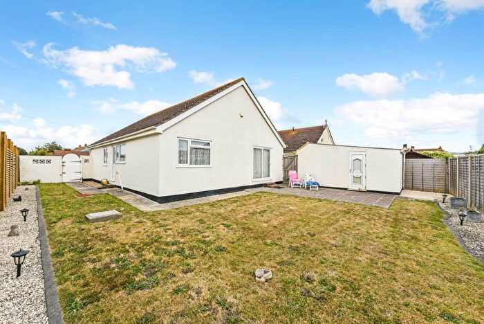 3 Bedroom Detached Bungalow For Sale In Farm Road, Bracklesham Bay, West Sussex, PO20