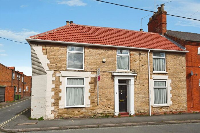 4 Bedroom End Of Terrace House For Sale In King Street, Winterton, Scunthorpe, DN15