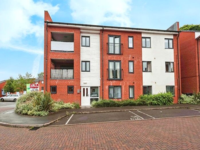 2 Bedroom Flat To Rent In Whitlock Grove, Birmingham, B14