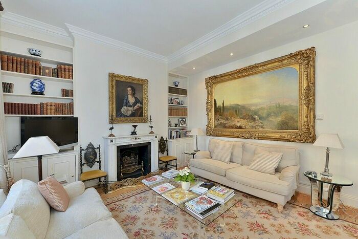 2 Bedroom Flat To Rent In Fawcett Street, Chelsea, SW10