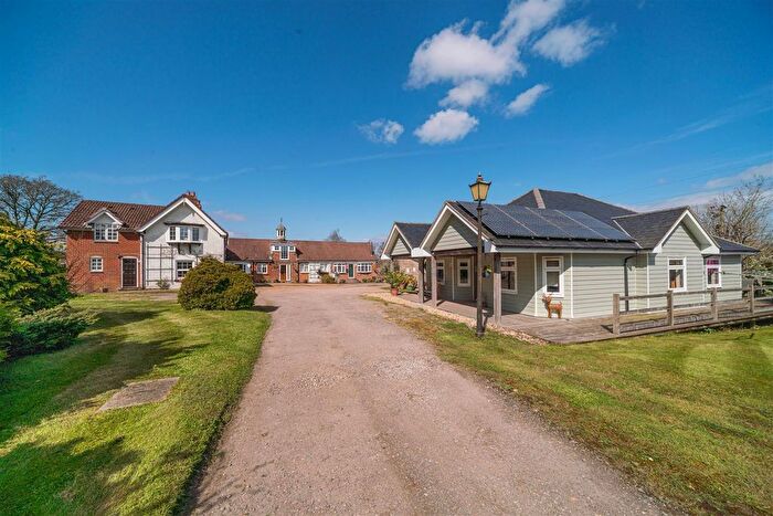 11 Bedroom Property For Sale In Wootton Bridge, Isle Of Wight, PO33