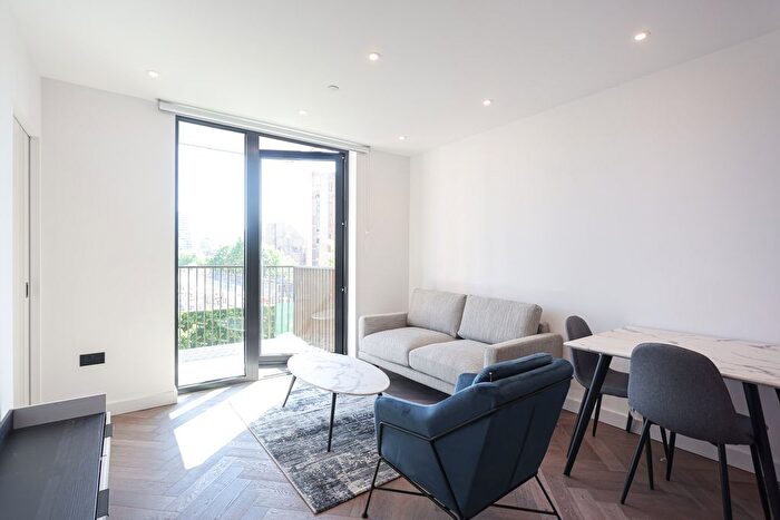 1 Bedroom Flat To Rent In Merino Gardens, Wapping, E1W