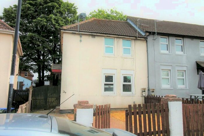 3 Bedroom End Of Terrace House To Rent In Whitethorn Crescent, Cowgate, Newcastle Upon Tyne, NE5