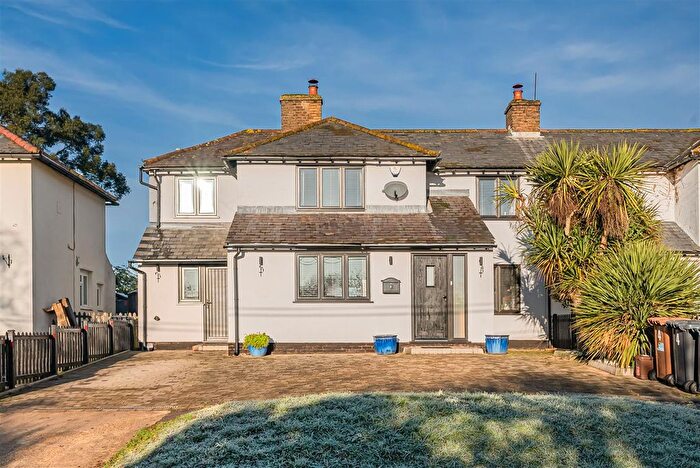 3 Bedroom Property For Sale In Great Munden, Ware, SG11