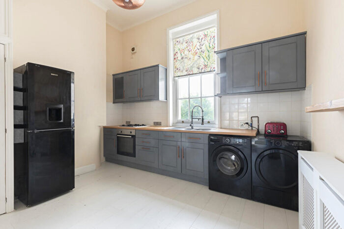 1 Bedroom Apartment To Rent In St. Stephens Road, Cheltenham, GL51