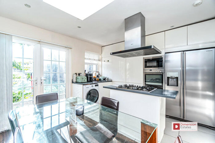 4 Bedroom Terraced House To Rent In Manchester Grove, London, E14