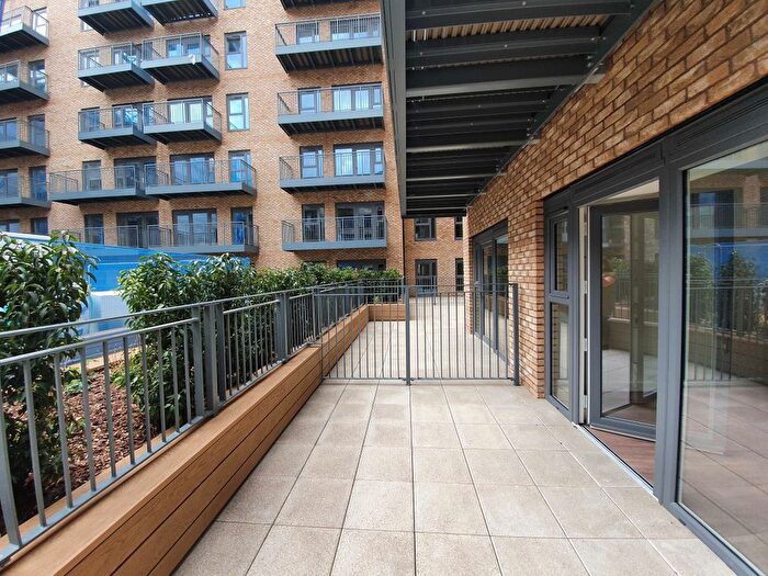 Studio To Rent In Fermont House, Beaufort Square, London, NW9