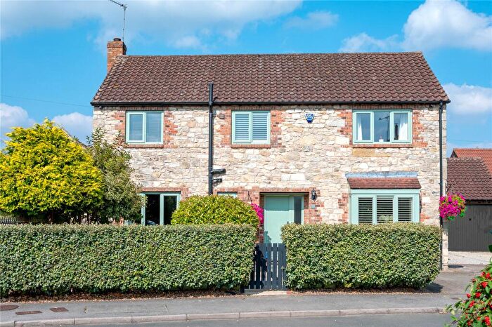 4 Bedroom House For Sale In The Stables, Towton, LS24