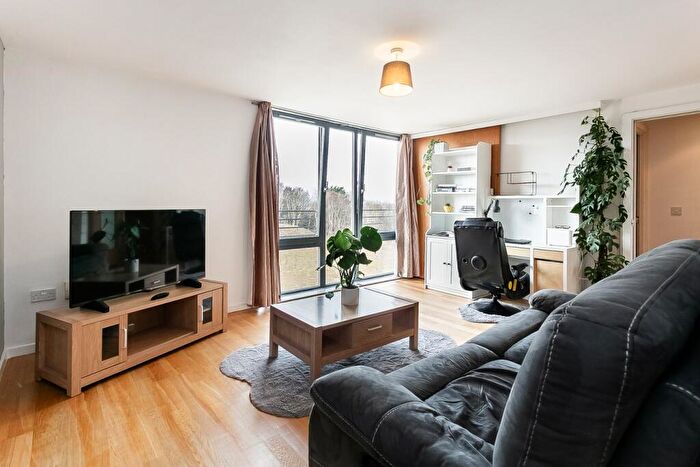 1 Bedroom Flat For Sale In Saltire Street, Granton, Edinburgh, EH5