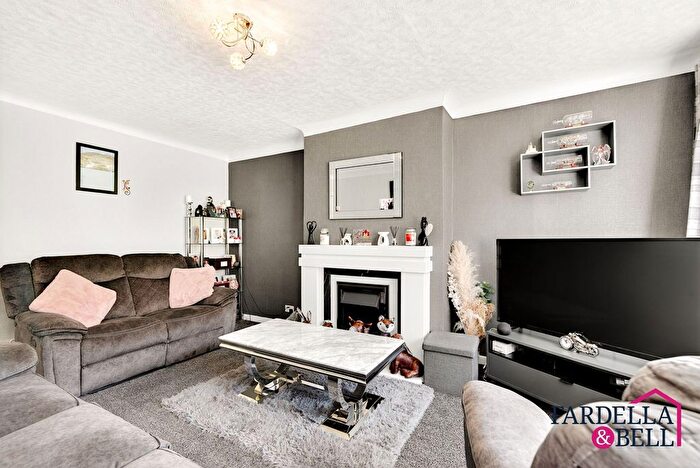 2 Bedroom Semi-Detached Bungalow For Sale In Wellfield Drive, Burnley, BB12
