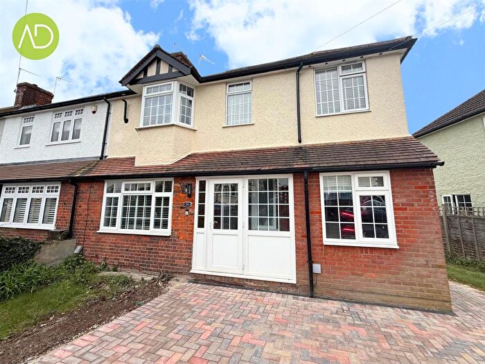 4 Bedroom End Terrace House To Rent In Fanshawe Crescent, Ware, SG12