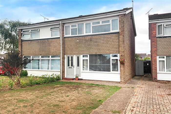 3 Bedroom Semi-Detached House For Sale In Meadowside, Angmering, West Sussex, BN16