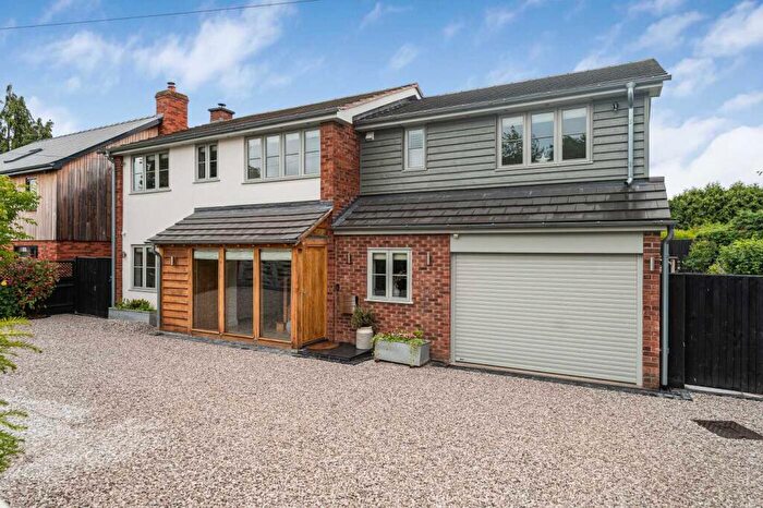4 Bedroom Detached House For Sale In Holbrook Close, Hereford, Herefordshire, HR1