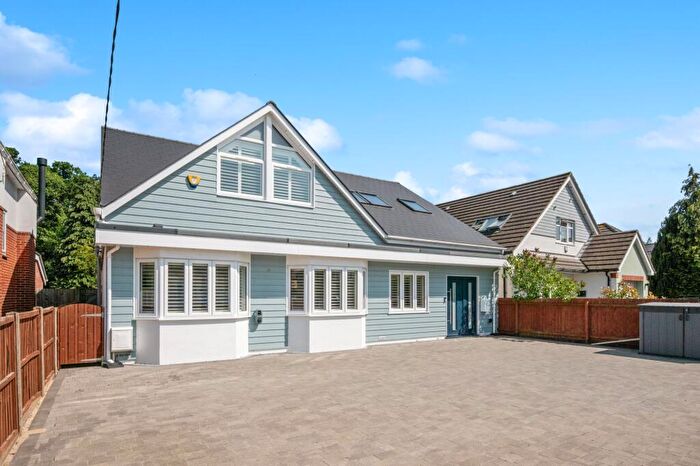 4 Bedroom House For Sale In River Way, Christchurch, BH23
