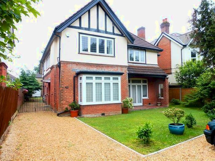 2 Bedroom Flat To Rent In Lowther Road, Bournemouth, BH8