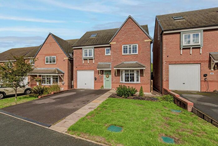 5 Bedroom Detached House For Sale In Kielder Drive, Yarnfield, ST15