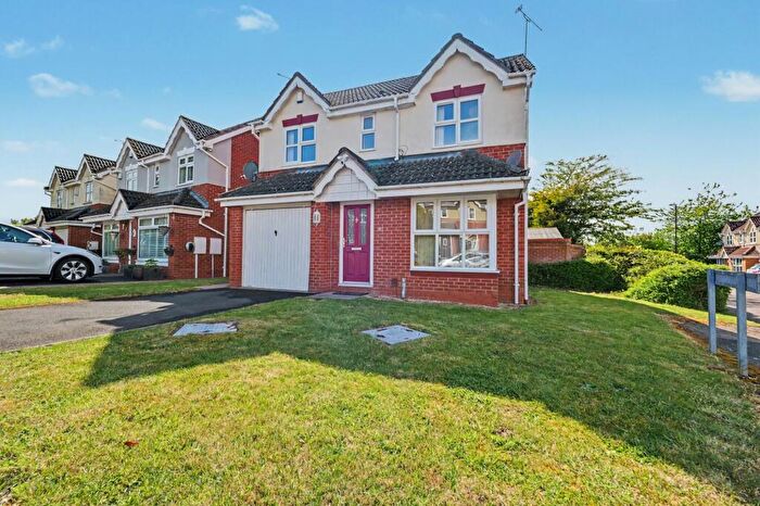 4 Bedroom Detached House For Sale In Minton Road, Coventry, CV2