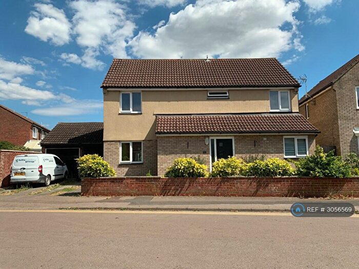 4 Bedroom Detached House To Rent In Meadow Grass Close, Stanway, Colchester, CO3