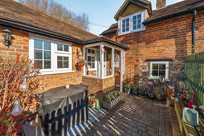 2 Bedroom Cottage For Sale In Kingston Stert, Oxfordshire, OX39