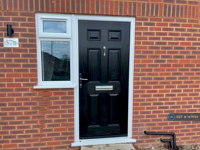 1 Bedroom Flat To Rent In Pembroke Road, Salisbury, SP2