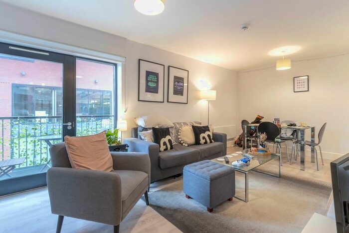 1 Bedroom Flat To Rent In Caspar House, Charlotte Street, Birmingham, B3