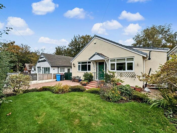 2 Bedroom Detached Bungalow For Sale In Kersal Road, Salford, M7