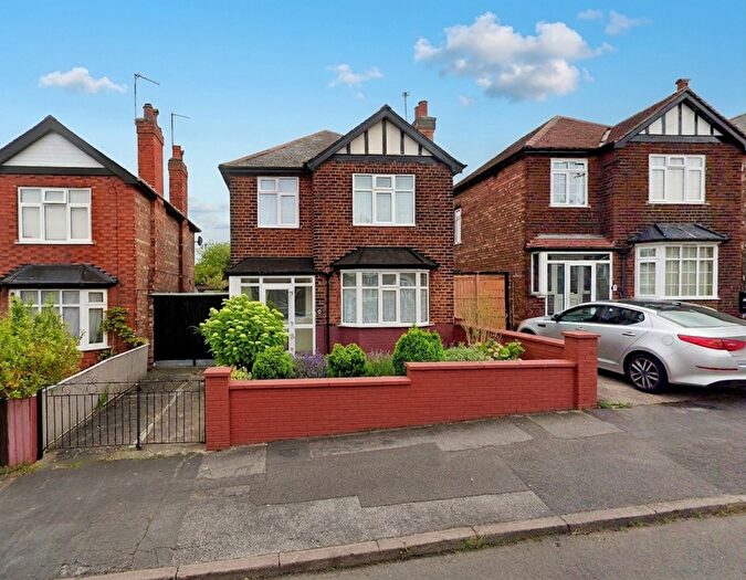 3 Bedroom Link Detached House For Sale In Kirkdale Road, Bakersfield, Nottingham, NG3