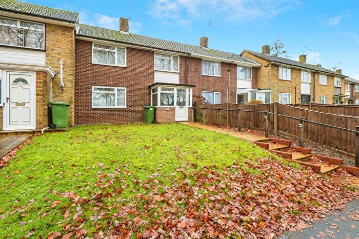 2 Bedroom Terraced House For Sale In Hinkler Road, Southampton, SO19