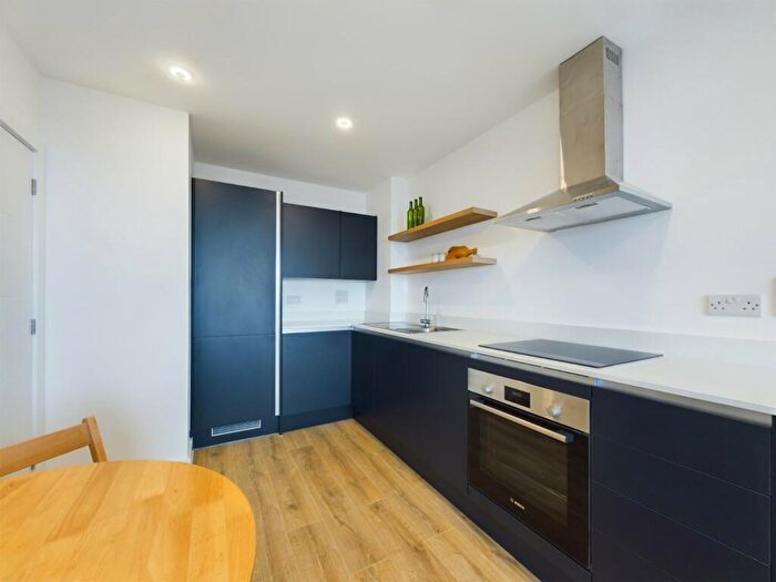 1 Bedroom Flat For Sale In Davigdor Road, Hove, East Sussex, BN3