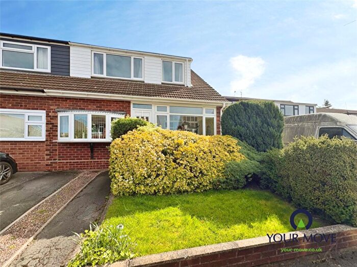 3 Bedroom Semi Detached House For Sale In Wiltshire Close, Bedworth, Warwickshire, CV12