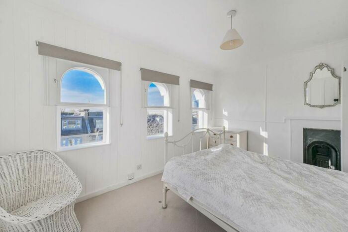 2 Bedroom Flat To Rent In Chelsea, Chelsea, London, SW10