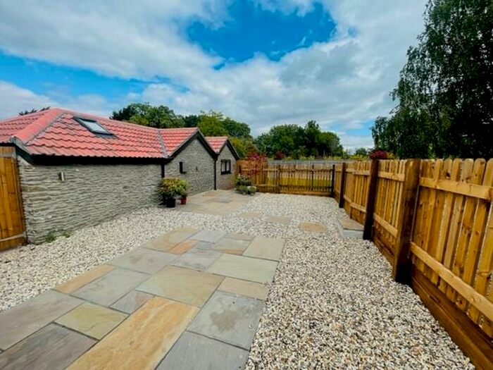 2 Bedroom Apartment To Rent In Manor Park Cottages, Nailsea, BS48