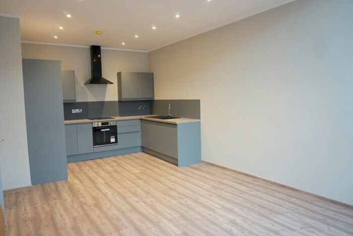 2 Bedroom Apartment To Rent In St Stephens Road, NG2