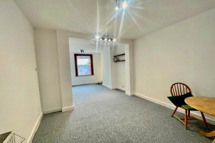 3 Bedroom Property To Rent In Garibaldi Street, London, SE18