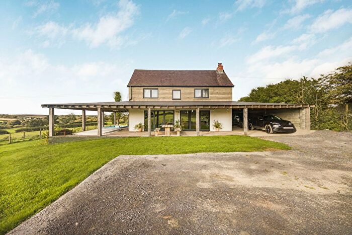 3 Bedroom Detached House For Sale In Johnston, Haverfordwest, SA62