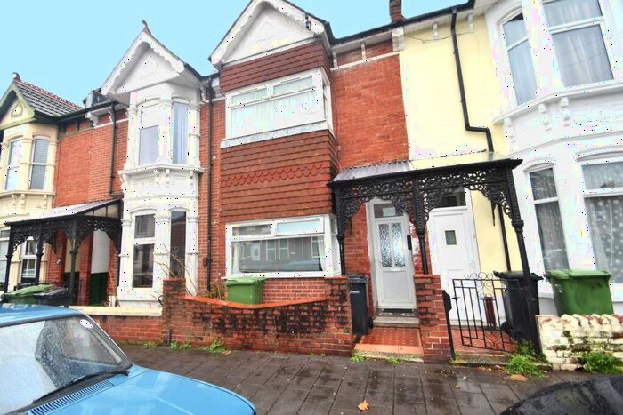 1 Bedroom Property To Rent In Winter Road, Southsea, PO4