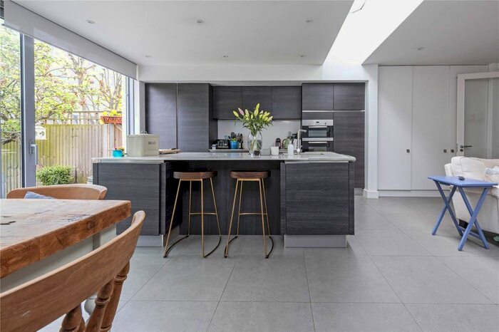 4 Bedroom End Of Terrace House To Rent In St. Ann's Hill, London, SW18