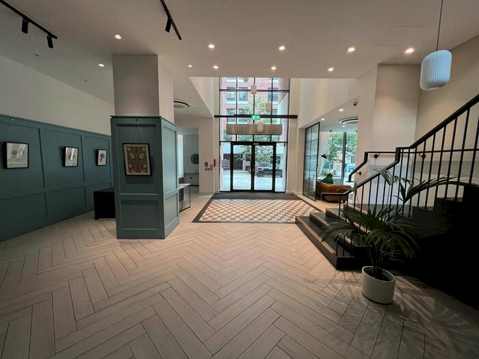 2 Bedroom Flat To Rent In Rosewood Building, Cremer Street, Shorditch Exchange, London, E2