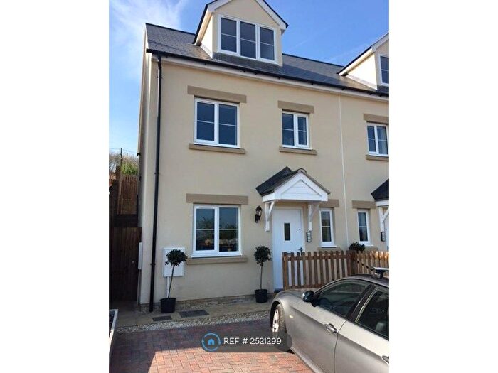 3 Bedroom Semi-Detached House To Rent In Blenheim Rise, Randwick, Stroud, GL6