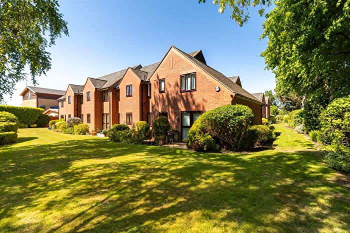 1 Bedroom Retirement Property For Sale In Beam Street, Cromwell Court Beam Street, CW5