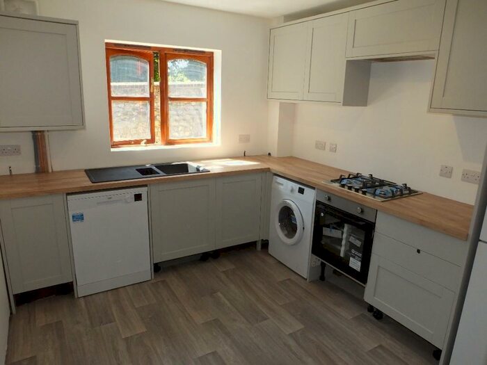 2 Bedroom Terraced House To Rent In Winterbourne Mews, Lewes, East Sussex, BN7