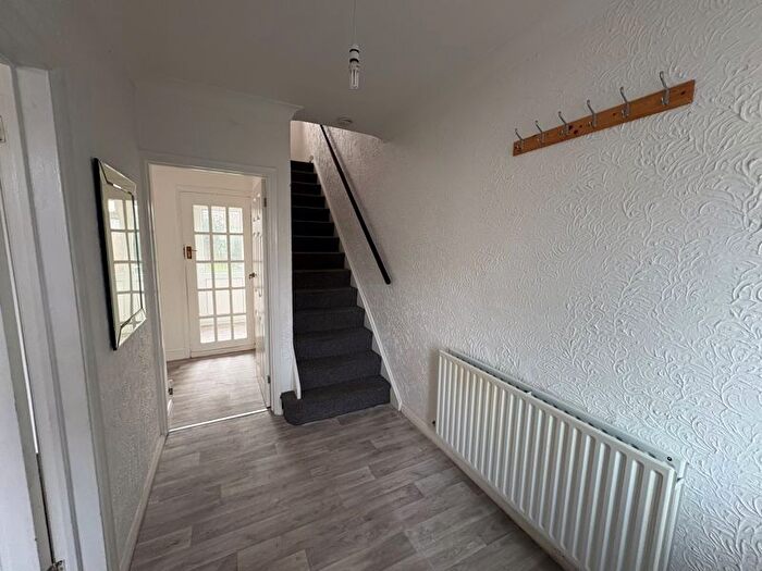 3 Bedroom Terraced House For Sale In Fullarton Crescent, South Ockendon, RM15