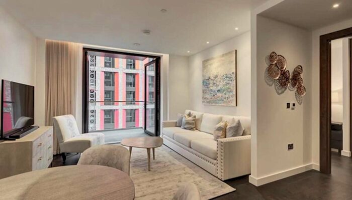 1 Bedroom Apartment To Rent In Charles Clowes Walk, London, SW11