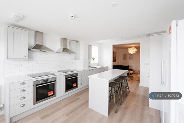 7 Bedroom Terraced House To Rent In Southmead Road, Bristol, BS10